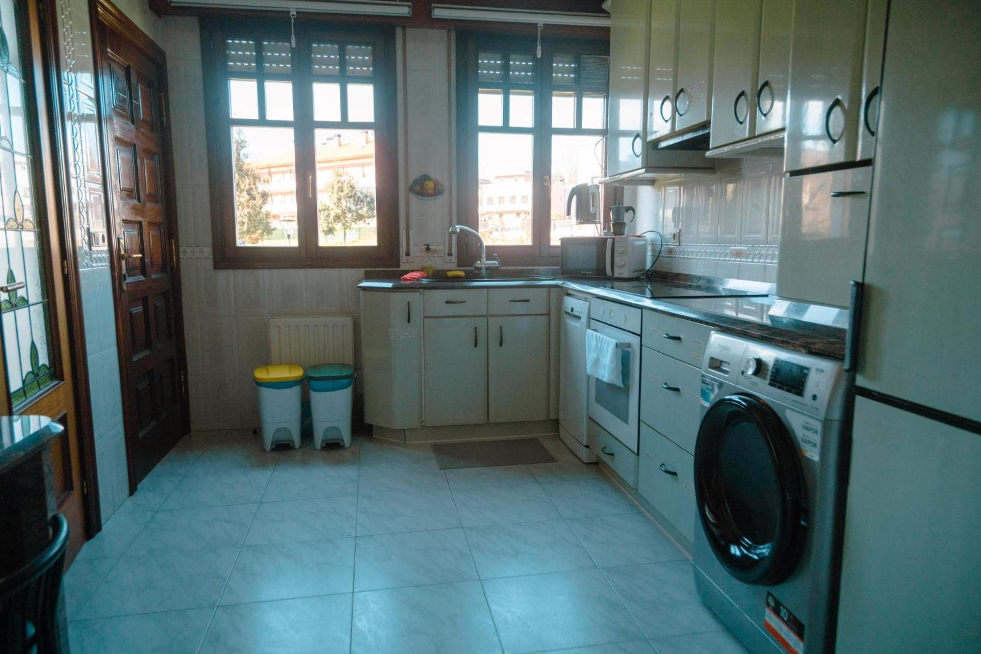 Sondika Chalet Bilbao-Aeropuerto מראה חיצוני תמונה