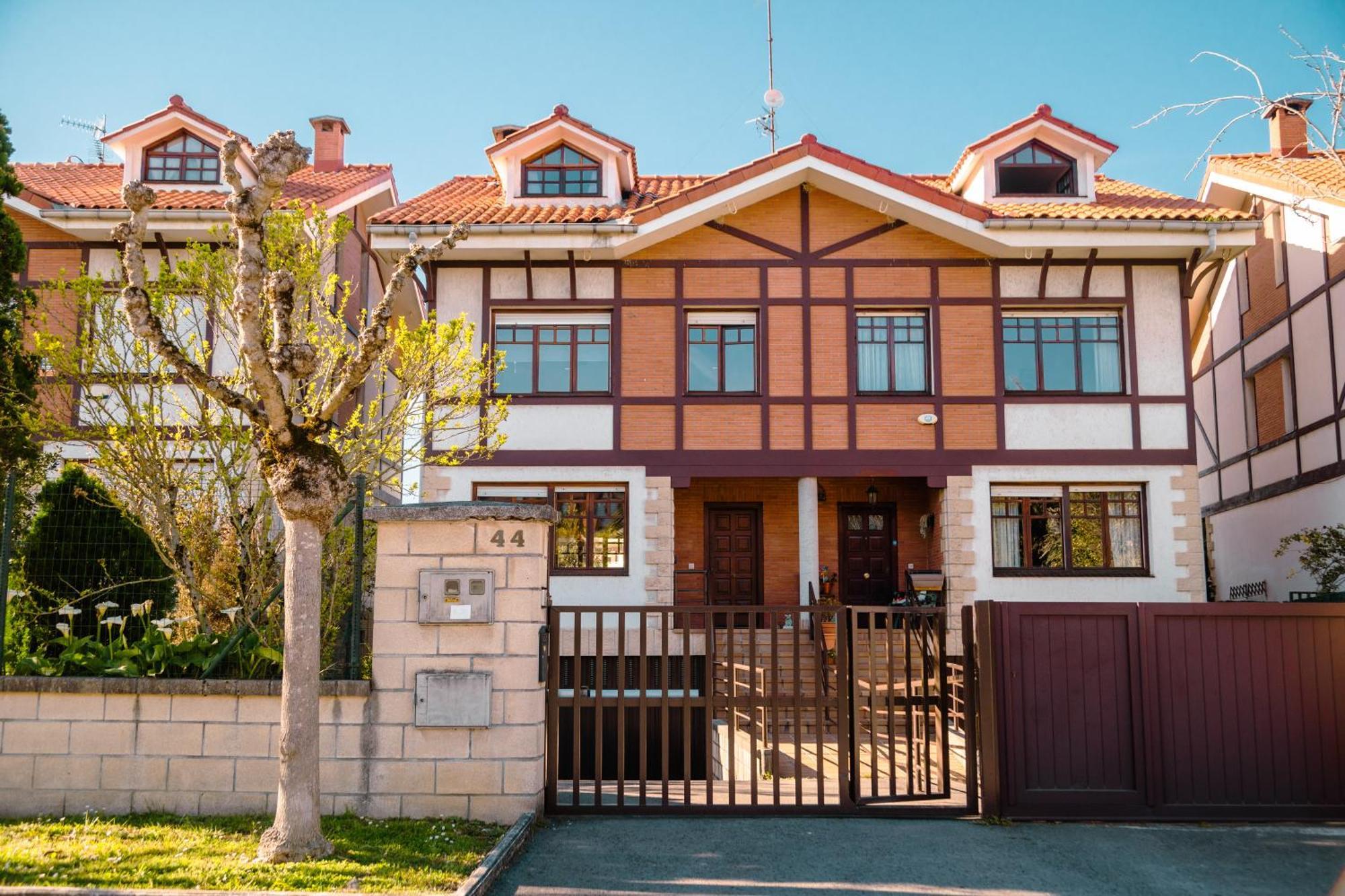 Sondika Chalet Bilbao-Aeropuerto מראה חיצוני תמונה